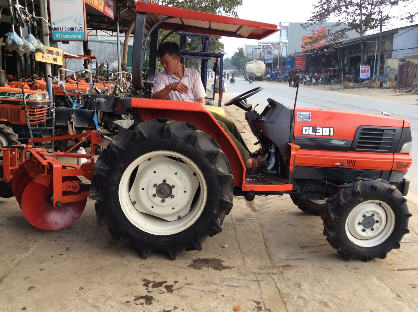 KUBOTA Gl 301 