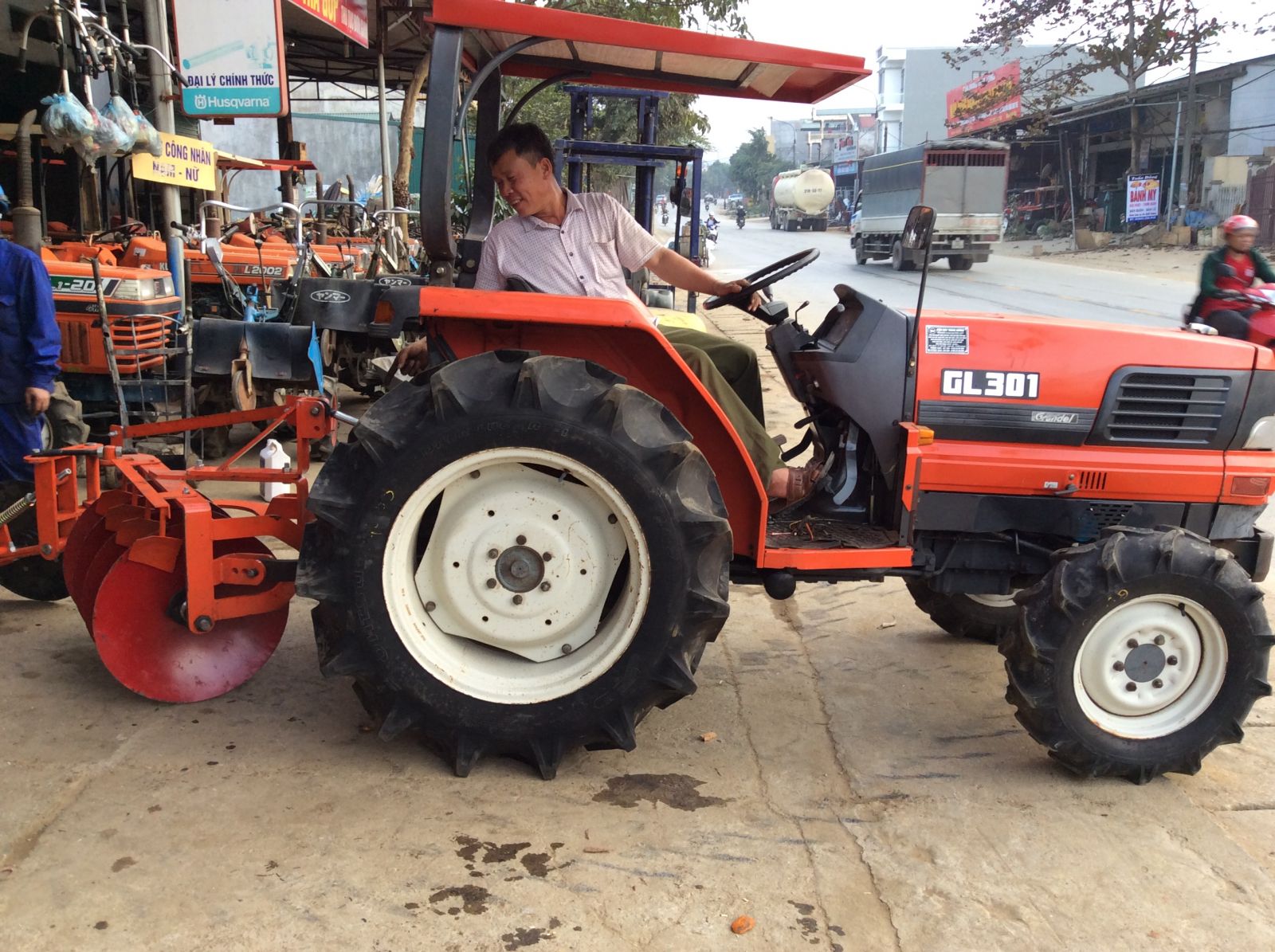 KUBOTA Gl 301 